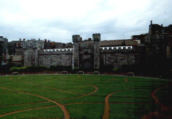 Dublin Castle - 43847 Bytes